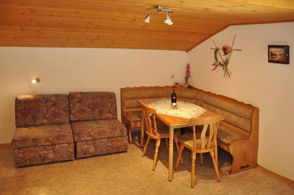 Haus Alpenruh Hotell Sankt Leonhard im Pitztal Eksteriør bilde